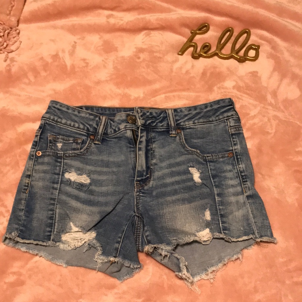 American eagle Midi shorts